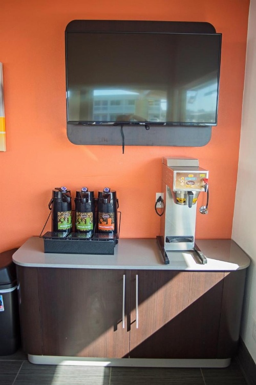 Motel 6-Crescent City, CA image 24