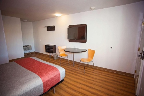 Motel 6-Crescent City, CA image 44